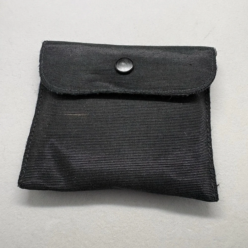 Vintage Flower Embroidered Make-up‎ Compact Powder Case